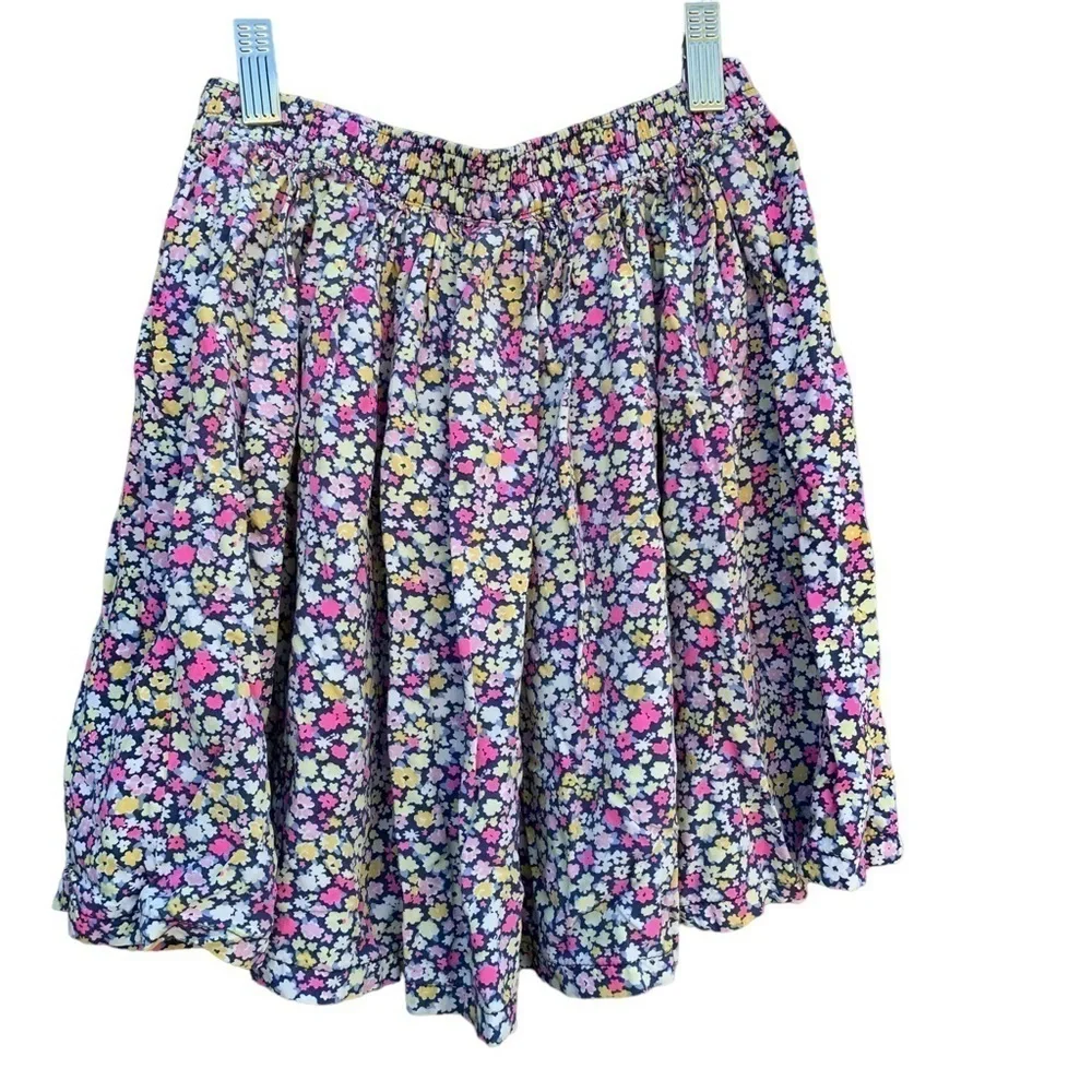 girls size 10/12 flowy floral skirt
